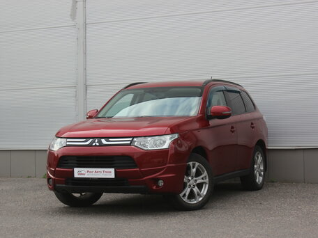 Mitsubishi Outlander III