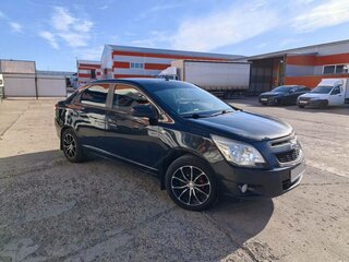 2014 Chevrolet Cobalt II, чёрный, 450000 рублей, вид 2