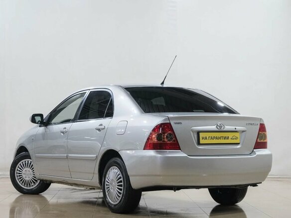 2005 Toyota Corolla IX (E120, E130) Рестайлинг, серебристый, 479000 рублей - вид 3