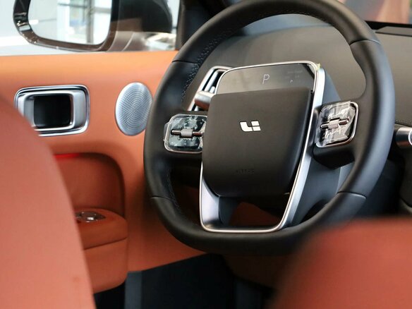 2026 Li Auto (Lixiang) L6 I, серый, 8790000 рублей - вид 13