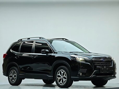 2023 Subaru Forester V Рестайлинг, чёрный, 2520000 рублей, вид 2