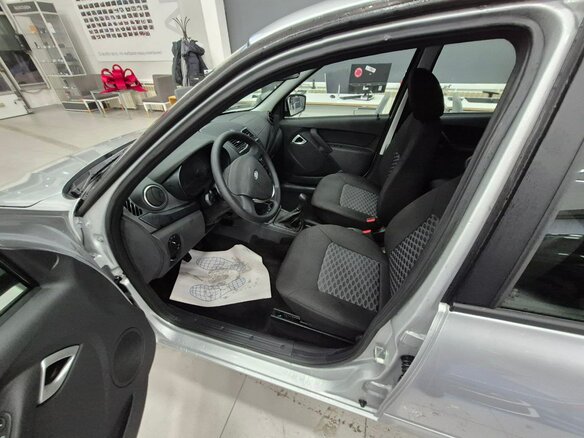2026 Lada (ВАЗ) Granta I Рестайлинг, серебристый, 1151000 рублей - вид 6