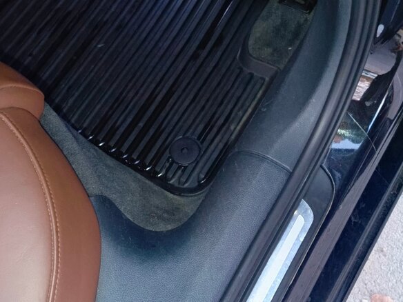 2012 Audi A6 IV (C7), чёрный, 1600000 рублей - вид 17