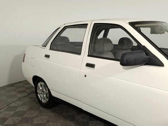 1998 Lada (ВАЗ) 2110, белый, 170000 рублей - вид 21