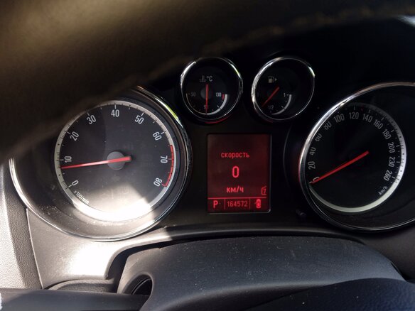 2011 Opel Astra J, белый - вид 10