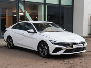 2024 Hyundai Elantra VII (CN7) Рестайлинг, белый, 2400000 рублей, вид 3