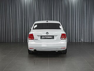 2018 Volkswagen Polo V Рестайлинг, белый, 1125000 рублей, вид 4
