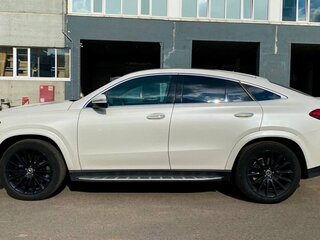 2020 Mercedes-Benz GLE Coupe 350 d II (C167), белый, 6800000 рублей, вид 4