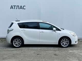 2011 Toyota Verso I, белый, 1190000 рублей, вид 5