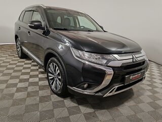 2020 Mitsubishi Outlander III Рестайлинг 3, чёрный, 1999000 рублей, вид 3