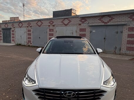 2022 Hyundai Sonata VIII (DN8), белый, 3450000 рублей, вид 2