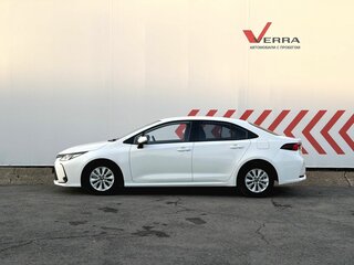 2021 Toyota Corolla XII (E210), белый, 2100000 рублей, вид 2