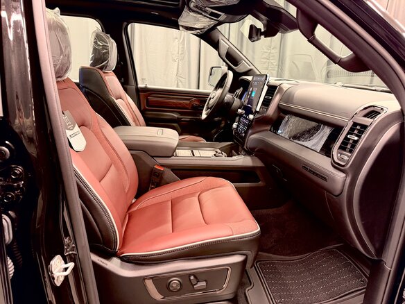 2026 Ram 1500 Crew Cab V Рестайлинг, чёрный, 9450000 рублей - вид 34