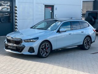 2026 BMW 5 серии 540d xDrive VIII (G60/G61/G68), серый, 8670000 рублей, вид 1