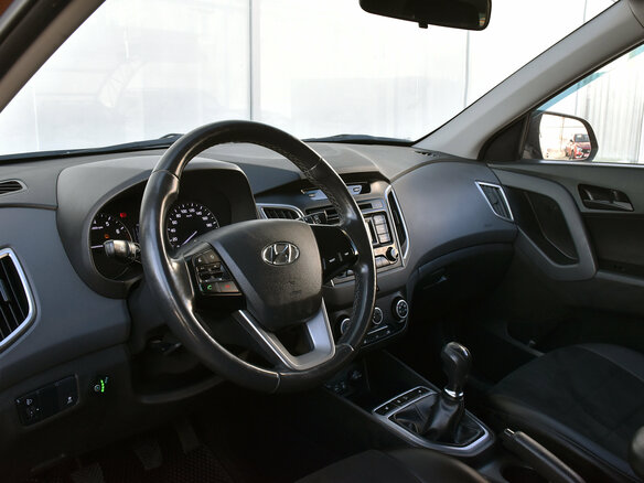 2017 Hyundai Creta I, коричневый, 1460000 рублей - вид 10