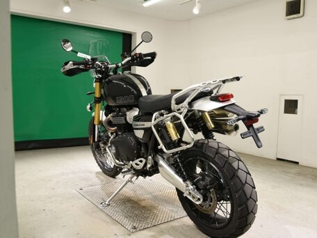 2025 Triumph Scrambler, чёрный, 1600000 рублей, вид 4