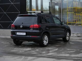 2016 Volkswagen Tiguan I Рестайлинг, чёрный, 1450000 рублей, вид 5