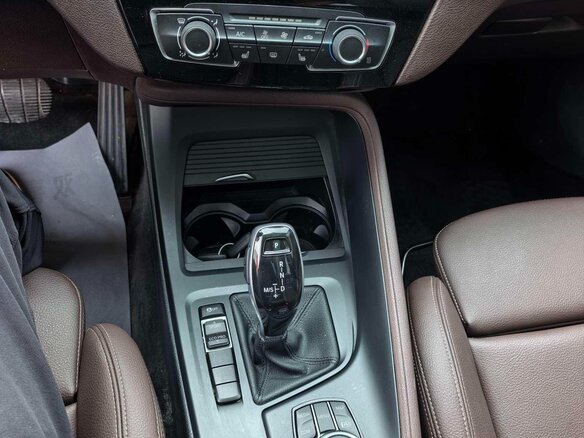 2022 BMW X1 Long 20Li sDrive II (F48) Рестайлинг, белый, 1760000 рублей - вид 13