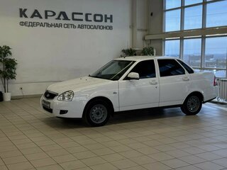 2017 Lada (ВАЗ) Priora I Рестайлинг, белый, 636000 рублей, вид 1