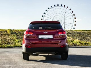2012 Hyundai ix35 I, красный, 880000 рублей, вид 4