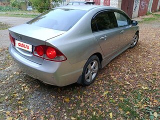 2007 Honda Civic VIII, серебристый, 615000 рублей, вид 4
