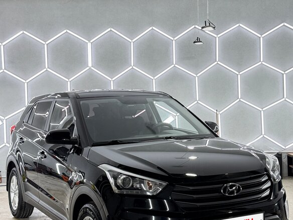 2018 Hyundai Creta I, чёрный, 1750000 рублей - вид 3