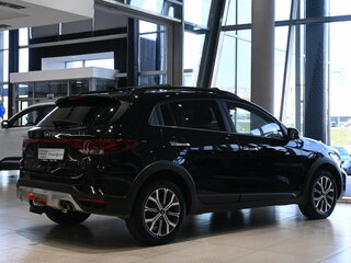 2021 Kia Rio X IV Рестайлинг, чёрный, 1339000 рублей, вид 5