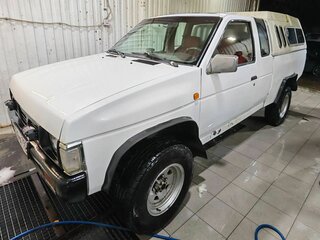 1994 Nissan Datsun D21, белый, 700000 рублей, вид 1