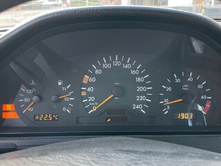 1999 Mercedes-Benz C-Класс 180 I (W202) Рестайлинг, серебристый, 250000 рублей, вид 5