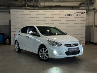 2014 Hyundai Solaris I, белый, 629000 рублей, вид 3