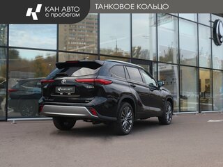 2026 Toyota Highlander IV (XU70), чёрный, 5470000 рублей, вид 3