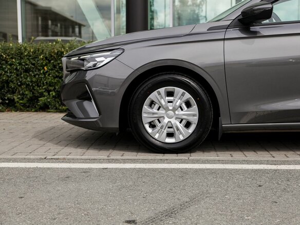 2024 Geely Emgrand II, серый, 1490000 рублей - вид 8