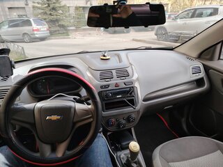 2013 Chevrolet Cobalt II, серебристый, 410000 рублей, вид 2