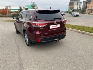 2014 Toyota Highlander III (XU50), красный, 3050000 рублей, вид 4