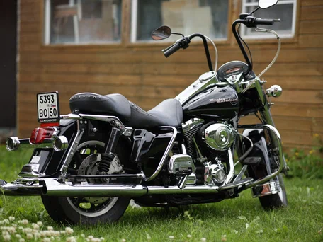 2007 Harley-Davidson Road King, чёрный, 850000 рублей, вид 3
