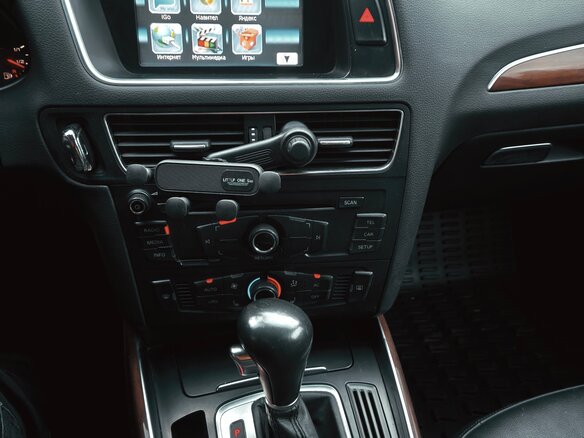 2011 Audi Q5 I (8R), чёрный, 1300000 рублей - вид 10