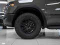 2025 Ram 1500 Crew Cab V Рестайлинг, зелёный, 8490000 рублей - вид 3