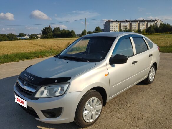 2015 Lada (ВАЗ) Granta I, серебристый, 339000 рублей - вид 2
