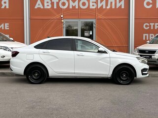 2023 Lada (ВАЗ) Vesta I Рестайлинг (NG), белый, 980000 рублей, вид 4