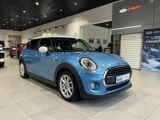 2016 Mini Hatch Cooper III (F55/F56), голубой, 1450000 рублей, вид 3