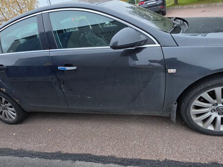 2010 Opel Insignia I, чёрный, 750000 рублей, вид 3