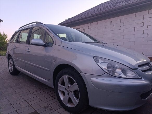 2004 Peugeot 307 I, серебристый, 430000 рублей - вид 1