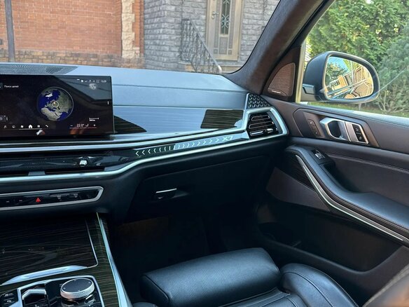 2023 BMW X7 40i I (G07) Рестайлинг, чёрный, 11200000 рублей - вид 17