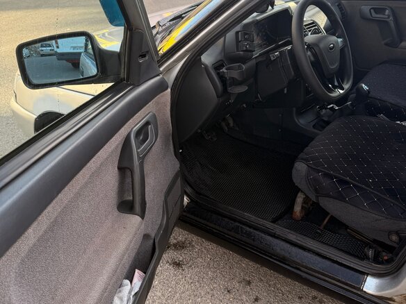 2002 Lada (ВАЗ) 2110, серебристый, 145000 рублей - вид 3