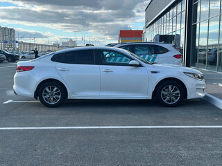 2017 Kia Optima IV, белый, 1090000 рублей, вид 5