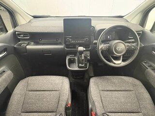 2022 Toyota Sienta III, белый, 1430004 рублей, вид 5