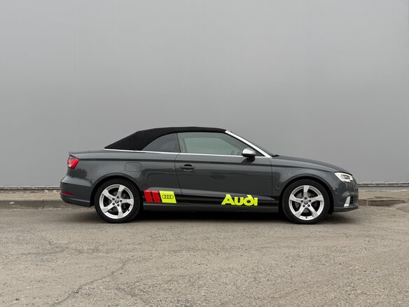 2020 Audi A3 III (8V) Рестайлинг, серый, 3000000 рублей - вид 2