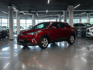 2018 Toyota C-HR I, красный, 2240000 рублей, вид 1