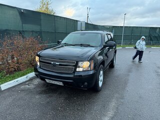 2008 Chevrolet Tahoe III, чёрный, 1750000 рублей, вид 4