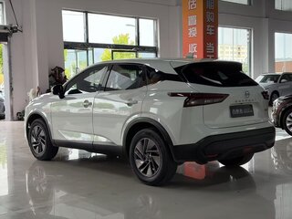 2023 Nissan Qashqai III, белый, 1355000 рублей, вид 5